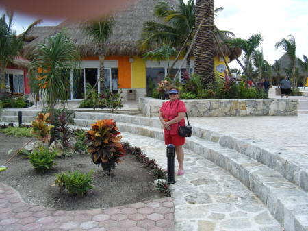 SHOPPING IN COZUMEL, MEXICO