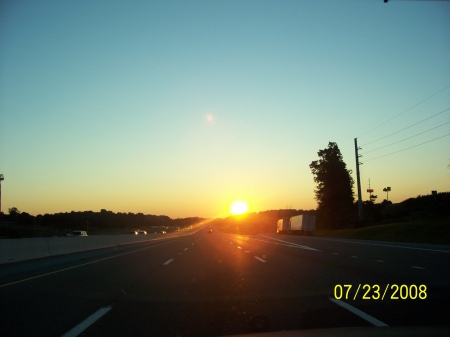 KNOXVILLE TENNESSEE SUNRISE...I-75