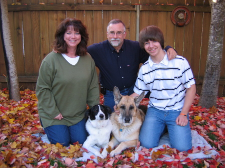 Melissa, Randy, Justin, Bonzi & Raider