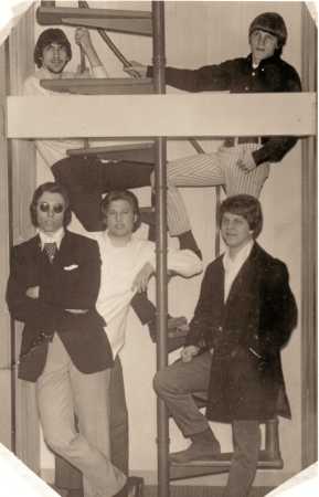 Frank Rezek's Classmates profile album