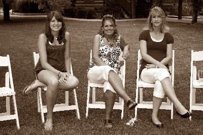 Nicole, Mom and Sherry