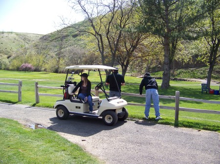 Golfing in Milton-Freewater, OR