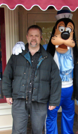 Ken & Goofy at Disneyland!