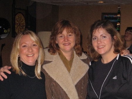 Karen, Rebecca & me - 3 muskateers