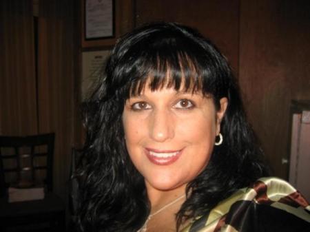 Sharon Munnia's Classmates® Profile Photo