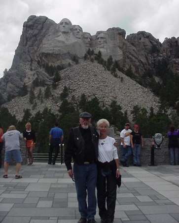 ron & i at mt. rushmore