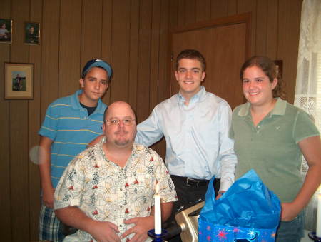 Jody & his kids May 2006
