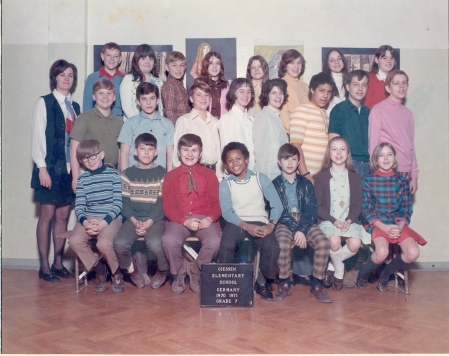 Giessen Elementary Class Photo 1970-1971