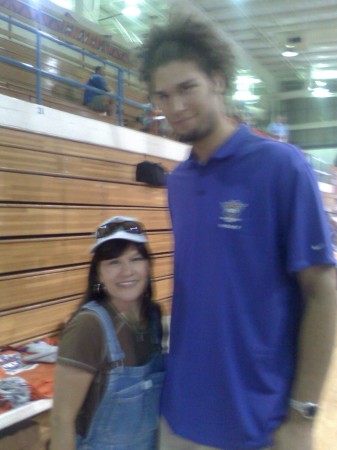 Meeting Suns Rookie, Robin Lopez.