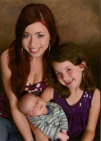 Danielle, Rylee & Myles, October 2010