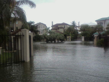 Homes on Galveston Bay in Seabrook...