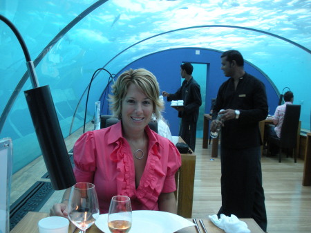 Ithaa Undersea Restaurant