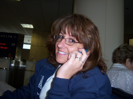 Lori McGoffin's Classmates® Profile Photo