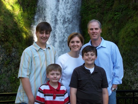 The Crawford's at Multnomah Falls