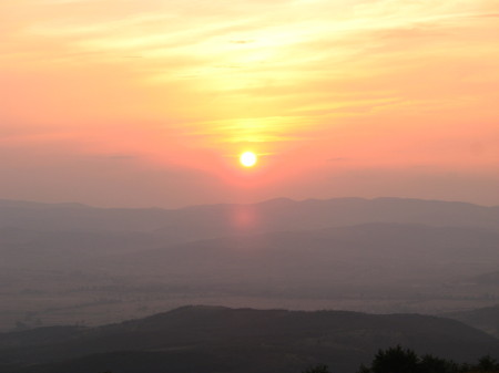 the sun set in kosovo
