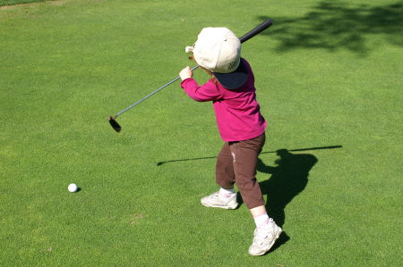 Liliana Putting Style