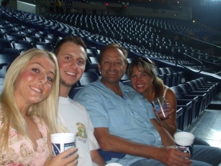 2008 KC Concert @ Lucas Oil Stadium