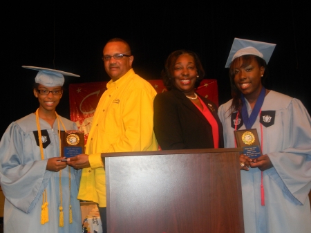 Veronica Presenting a GSU Alumni Scholarship