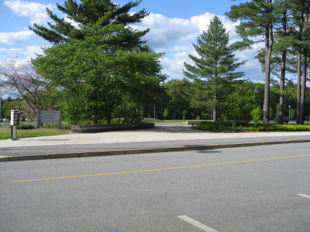 Memorial to the old school