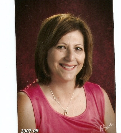 Karen Meadows's Classmates® Profile Photo