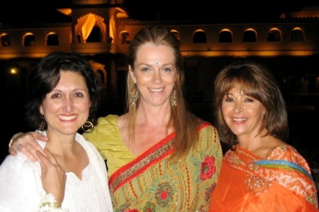 India Dec 07 - with Aussie best friends