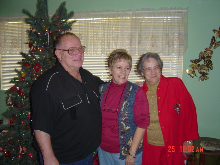 Dad (Bob), Mom (Katty) and Mima (Dorothy)