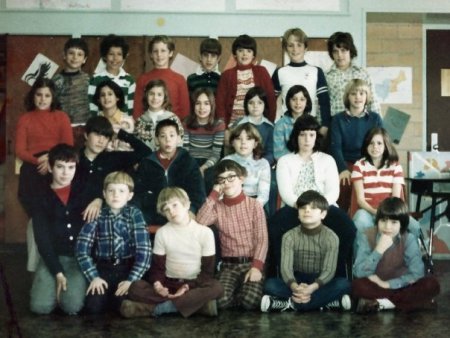 Mr. Clow's 5th Grade Class - 1977 (Webster)