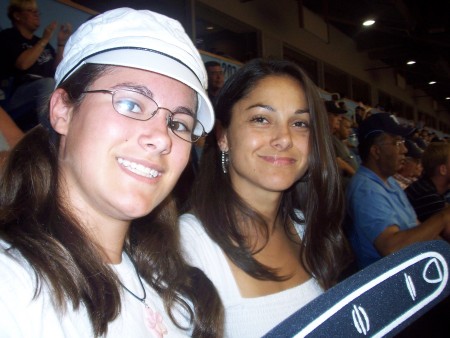 Bethany & Melinda at Devil Rays game