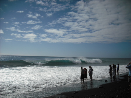 The new Kaimu - Black Sand Beach!