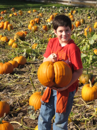 Sam so Proud of his Pumpkin Butt