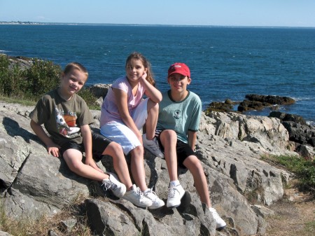 Joe, Mary, Steven - Maine '07