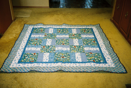 Blue Rose Warm Wishes Quilt