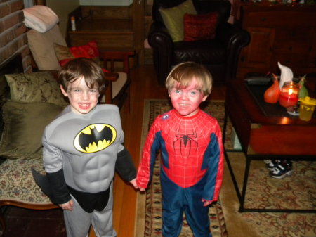 Our little Super Heroes Halloween 2009