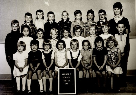 Ardmore School Gr 1 1968-69