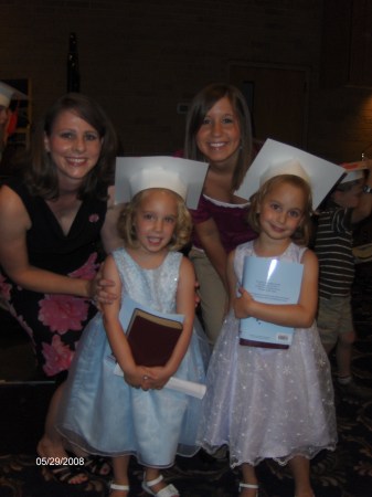 Alix and Abbi Graduate Pre-K