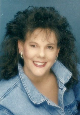 Carolyn Fosnaugh's Classmates® Profile Photo