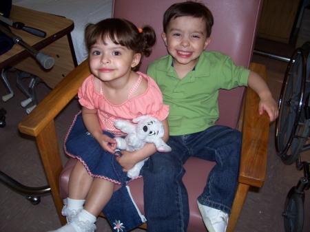 Madison and Mason 2008 - age 3