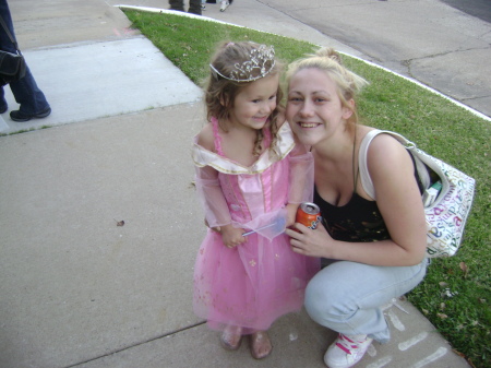 Annaliza and Jessica Halloween 2008