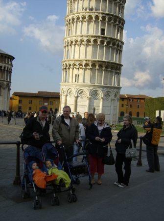 Leaning Tower of Pisa.  Pisa, Italy