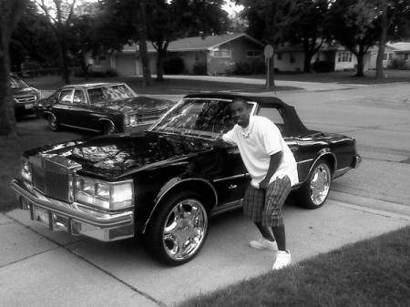 adj n caddy