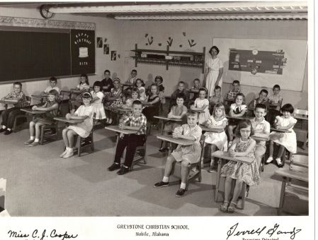 Lee Caldwell-Owens' album, Class Pictures 