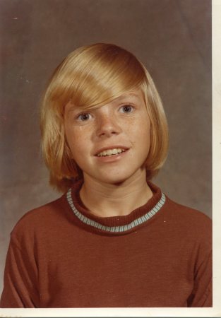 Thornton "Tom" Thompson's album, School Pics