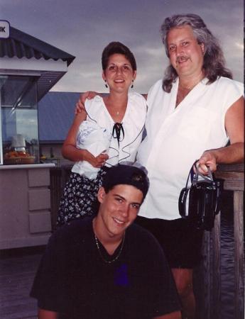 myrtle beach w/ son Justin  & Cathy --1995