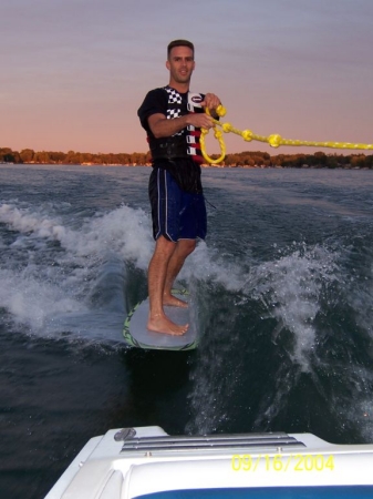 wakesurfing