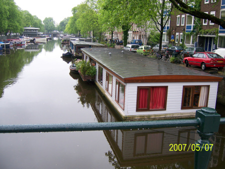 typical Amsterdam canal houseboats