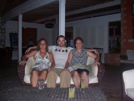 Erik Kayleen and Mom in Antigua