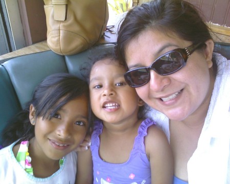With my nieces - '08
