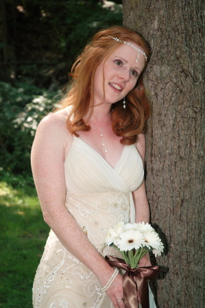 bride and tree