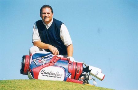 doug,golfbag