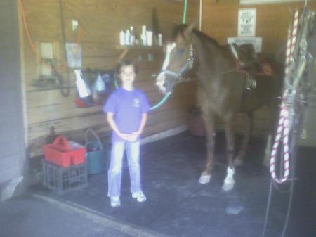 Aniston 7yo w/ Milly riding lessons 2008